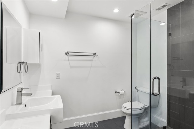 16544 Park Lane Drive, Los Angeles CA: https://media.crmls.org/medias/50c0ebaa-2a51-43da-a3c8-b7f2a08806a8.jpg