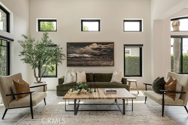 Detail Gallery Image 6 of 75 For 837 S Canyon Mist Lane, Anaheim Hills,  CA 92808 - 4 Beds | 3/1 Baths