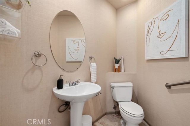 Detail Gallery Image 12 of 36 For 3015 E Avenida De Los Arboles, Thousand Oaks,  CA 91362 - 3 Beds | 2/1 Baths