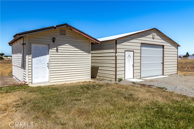 5095 Whispering Oak Way, Paso Robles CA: https://media.crmls.org/medias/50c13bb5-964f-44ff-b910-6b147228dc7f.jpg