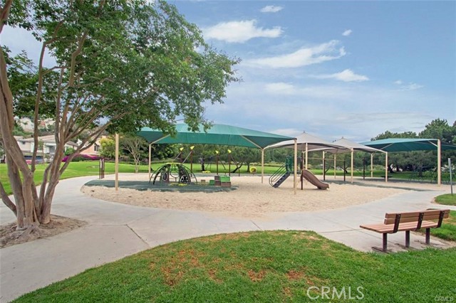 Detail Gallery Image 10 of 10 For 37 Wellington, Aliso Viejo,  CA 92656 - 3 Beds | 2/1 Baths