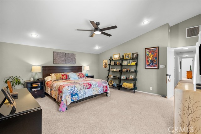 39662 86th W Street, Leona Valley CA: https://media.crmls.org/medias/50c1e1d6-db14-48fa-b034-fe50f040535a.jpg
