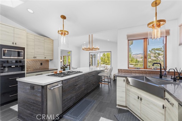 769 Greystone Place, San Luis Obispo CA: https://media.crmls.org/medias/50c21a47-9ae4-48a6-8f9f-a5f3a113a12a.jpg