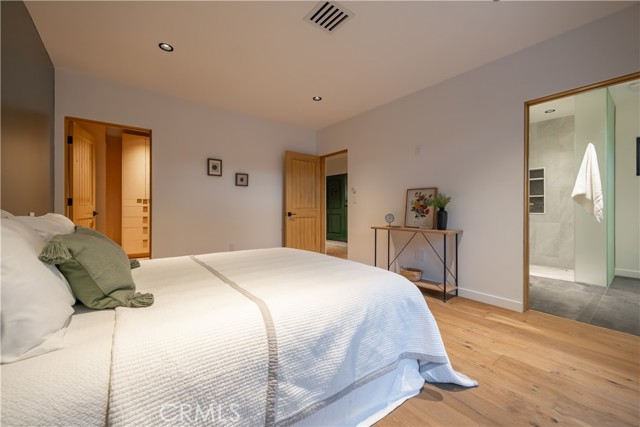 259 Victoria Lane, Sugarloaf CA: https://media.crmls.org/medias/50c26462-27f8-405b-98da-3a43a6aee3aa.jpg