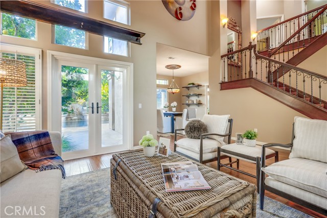 4 Sugarpine Drive, Trabuco Canyon CA: https://media.crmls.org/medias/50c2ab1d-d736-4593-bf43-726f4282cfe2.jpg