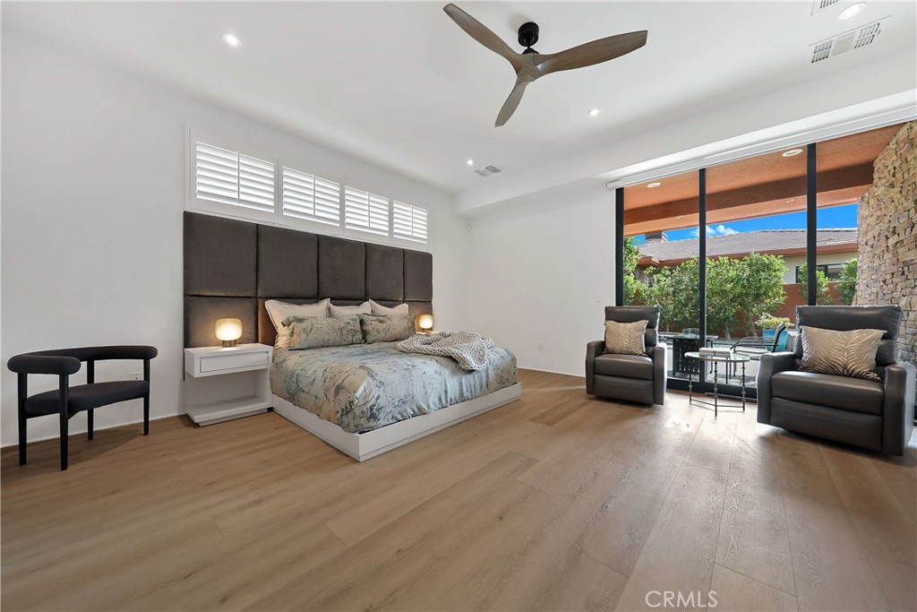 MLS #SR25258092 image #12