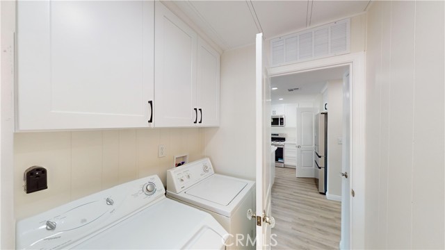 Detail Gallery Image 21 of 75 For 18601 Newland St #8,  Huntington Beach,  CA 92646 - 3 Beds | 2 Baths