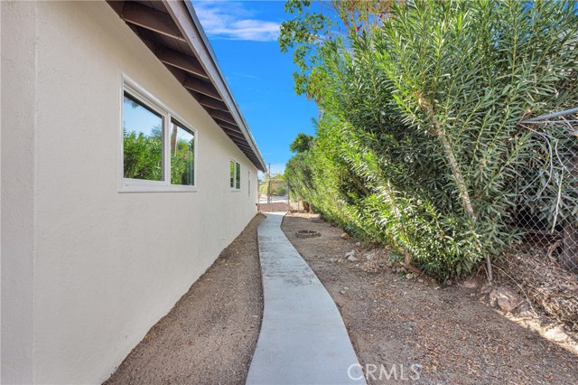 Detail Gallery Image 27 of 35 For 13120 Deodar, Desert Hot Springs,  CA 92240 - 3 Beds | 2 Baths