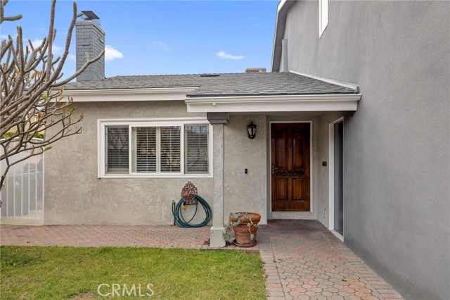 867 W Battery Street, San Pedro CA: https://media.crmls.org/medias/50c419d4-d8f9-41d8-8ab8-e32c3e949335.jpg
