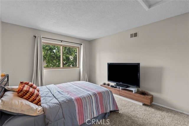 Detail Gallery Image 20 of 27 For 6716 Clybourn Ave #247,  North Hollywood,  CA 91606 - 3 Beds | 2 Baths