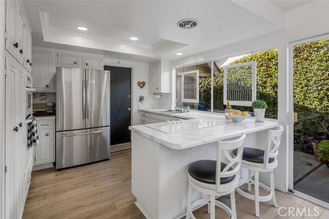 15232 Lille Circle, Irvine CA: https://media.crmls.org/medias/50c486a4-a458-4f65-b429-87b96c5ba8df.jpg