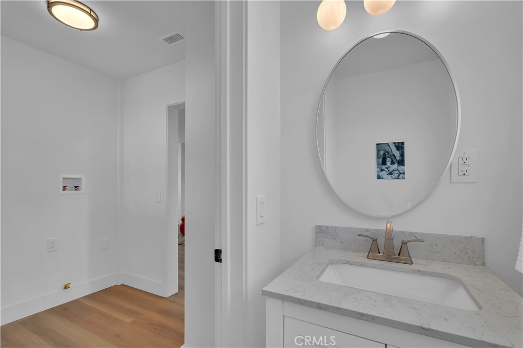 50C4B141 6E88 4155 Aca1 1Bd6C89D2Ff2 10525 S 5Th Avenue, Inglewood, Ca 90303 &Lt;Span Style='BackgroundColor:transparent;Padding:0Px;'&Gt; &Lt;Small&Gt; &Lt;I&Gt; &Lt;/I&Gt; &Lt;/Small&Gt;&Lt;/Span&Gt;
