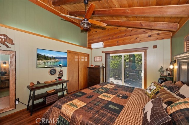 1150 Bear Springs, Rimforest, CA 92378