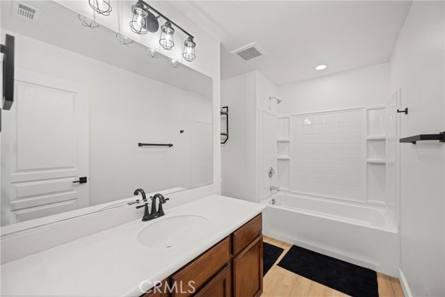 34287 Deergrass Way, Lake Elsinore CA: https://media.crmls.org/medias/50c537ed-3aa1-4116-9a54-d50ef3909bf3.jpg