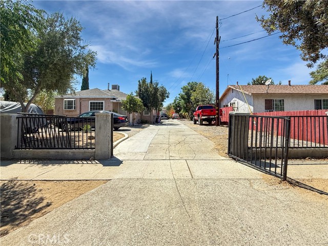 Detail Gallery Image 10 of 12 For 9250 Olive St #C,  Fontana,  CA 92335 - 1 Beds | 1 Baths