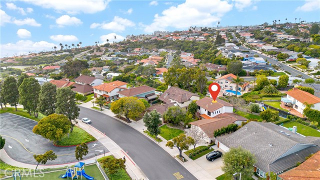 7251 Rue La Fleur, Rancho Palos Verdes, California 90275, 4 Bedrooms Bedrooms, ,3 BathroomsBathrooms,Single Family Residence,For Sale,Rue La Fleur,SB24078907