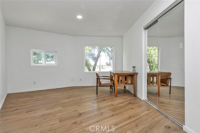11101 Spanish Hills Dr, Corona CA: https://media.crmls.org/medias/50c7b8dc-eaa1-4a2c-ac81-34ee609d6e92.jpg