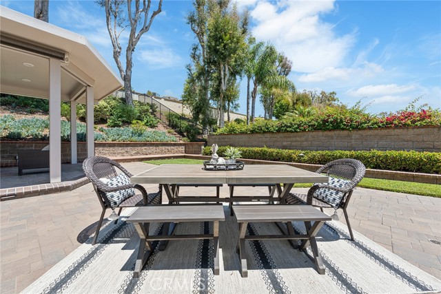 6335 E Smokey Avenue, Orange CA: https://media.crmls.org/medias/50c7c4d7-bf42-45dd-95f9-455866a4e5bc.jpg