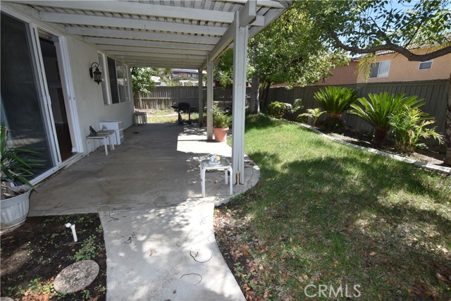 28721 Meadow View Drive, Menifee CA: https://media.crmls.org/medias/50c7f7c2-9a58-483b-be28-e494cb199693.jpg