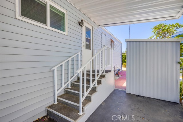 4117 W McFadden Ave, Santa Ana CA: https://media.crmls.org/medias/50c82ee6-b36b-4156-9ad1-4a241d4238ac.jpg