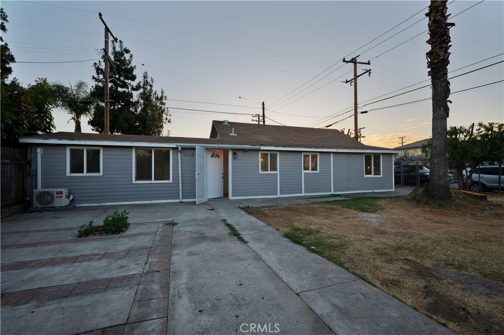 2559 Walnut Grove Avenue