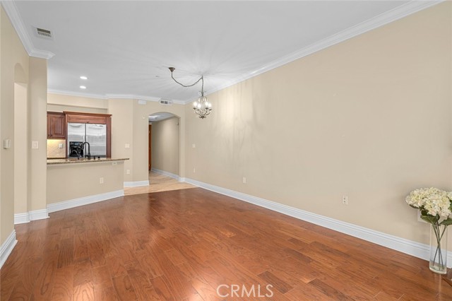 Detail Gallery Image 5 of 26 For 901 Deep Valley Dr #104,  Rolling Hills Estates,  CA 90274 - 2 Beds | 2 Baths
