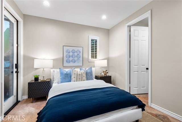 Detail Gallery Image 21 of 39 For 33 Tall Hedge, Irvine,  CA 92603 - 3 Beds | 3/1 Baths