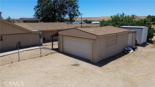 22731 Bryman Road, Oro Grande CA: https://media.crmls.org/medias/50c927df-bec2-482d-b0e9-a70e507b11eb.jpg
