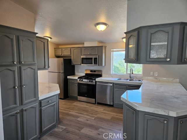4223 Woodview Lane, Mariposa CA: https://media.crmls.org/medias/50c97ae6-b03a-4e6d-a285-84d7b19983aa.jpg