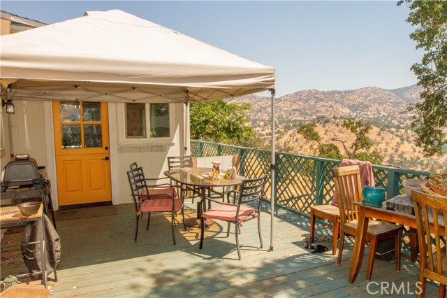 35032 George Smith Road, Squaw Valley CA: https://media.crmls.org/medias/50ca0895-8091-469c-b6ea-25f8b8dc97b6.jpg
