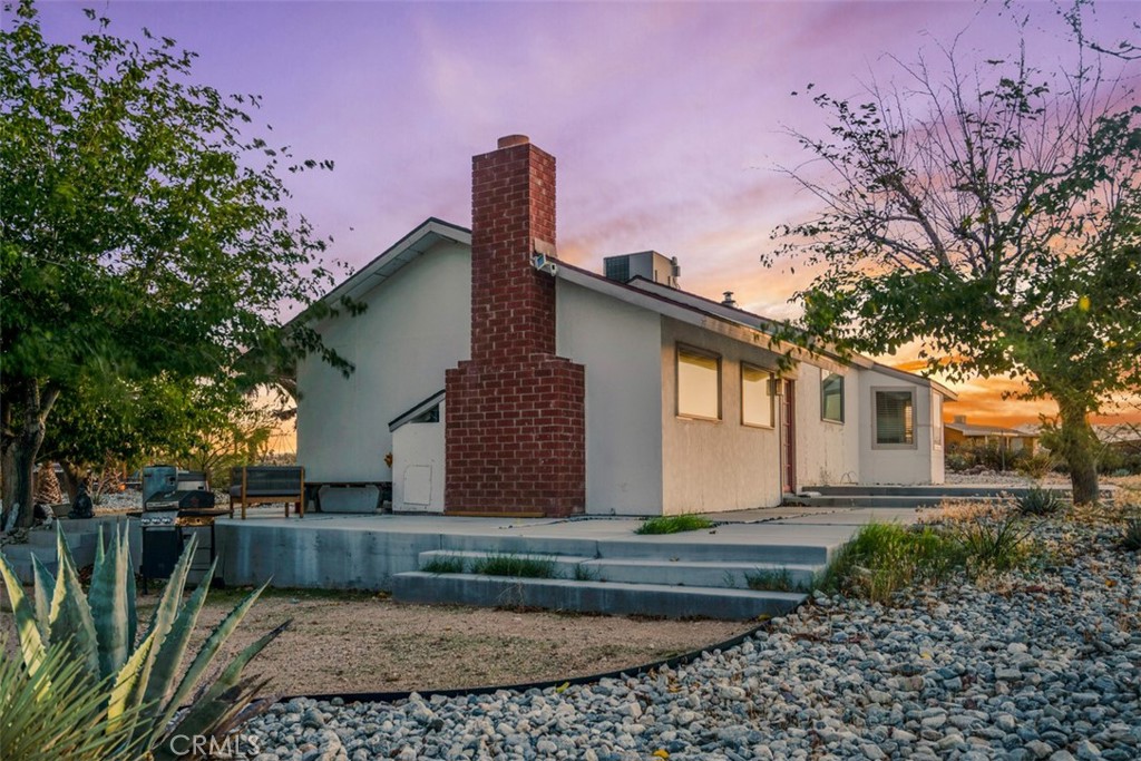 MLS #OC25170482 image #17