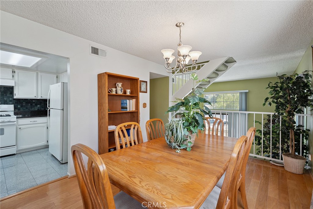 MLS #SR25230843 image #6