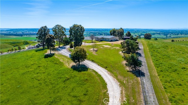 Detail Gallery Image 11 of 75 For 1876 Rancho Lomas Way, San Miguel,  CA 93451 - 4 Beds | 2/1 Baths