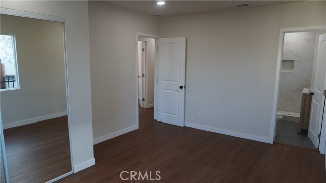 1327 W 89th St, Los Angeles CA: https://media.crmls.org/medias/50cb003e-6c5e-4edd-a5a8-4bfecfaced58.jpg