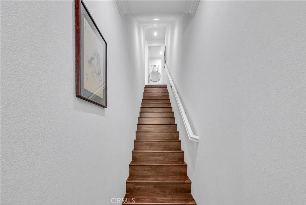 https://media.crmls.org/medias/50cb1cbd-5ce6-4898-8383-a4cf1c904079.jpg?preset=X-Large