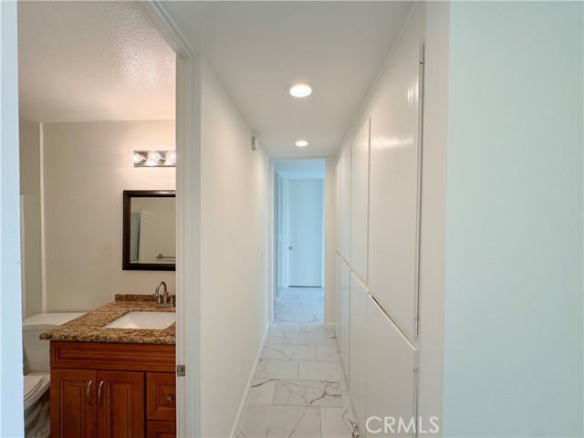 Detail Gallery Image 11 of 17 For 6542 Ocean Crest Dr #C204,  Rancho Palos Verdes,  CA 90275 - 2 Beds | 2 Baths