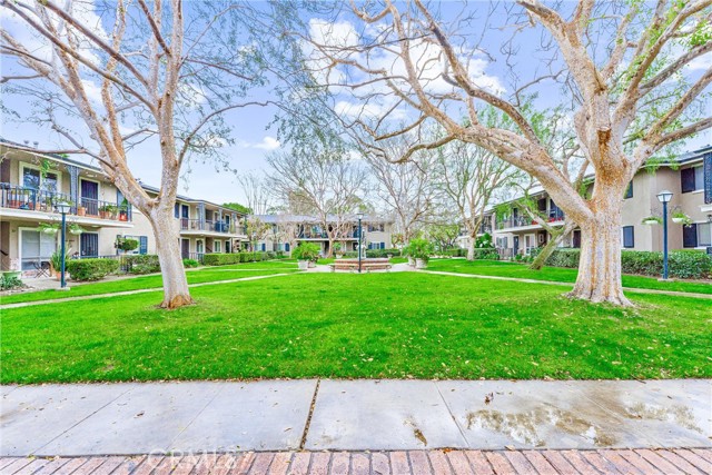 Detail Gallery Image 14 of 24 For 660 S Glassell St #14,  Orange,  CA 92866 - 1 Beds | 1 Baths