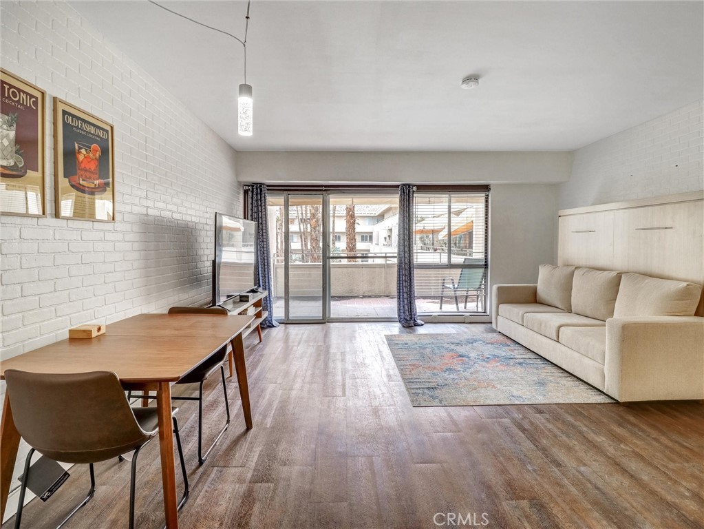 MLS #PW25261918 image #1