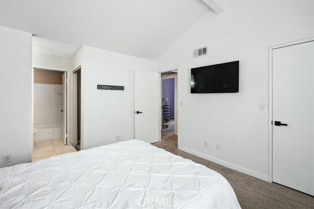 Detail Gallery Image 16 of 26 For 19834 Sandpiper Pl #64,  Newhall,  CA 91321 - 3 Beds | 2 Baths