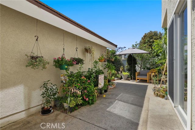 226 Greenmoor, Irvine CA: https://media.crmls.org/medias/50cdaf59-6d37-467a-94a7-89bb748e0c15.jpg