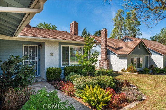 Detail Gallery Image 3 of 43 For 56 Dearborn, Redlands,  CA 92374 - 3 Beds | 3 Baths