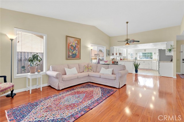 Detail Gallery Image 7 of 58 For 17750 Granada Dr, Victorville,  CA 92395 - 3 Beds | 2 Baths