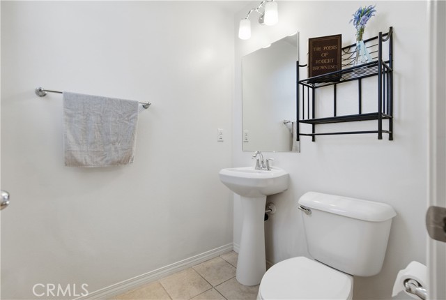 Detail Gallery Image 9 of 30 For 11123 Legion Loop #101,  El Monte,  CA 91731 - 2 Beds | 3 Baths