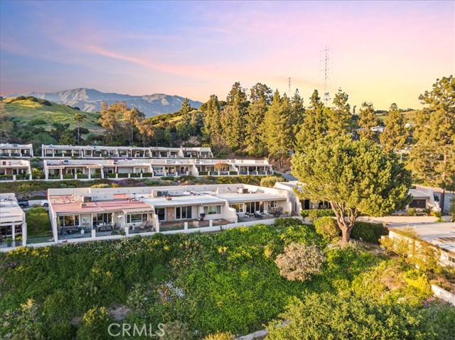 Detail Gallery Image 3 of 41 For 804 W Highpoint Dr, Claremont,  CA 91711 - 2 Beds | 2 Baths