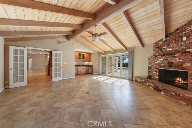 2501 Cliff Road, Upland CA: https://media.crmls.org/medias/50d13e9e-4fc9-4f41-9d7c-33487c02150b.jpg