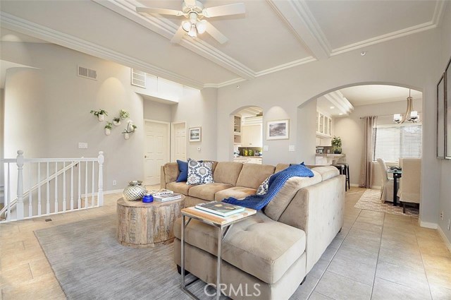 715 Irena Avenue, Redondo Beach, California 90277, 3 Bedrooms Bedrooms, ,2 BathroomsBathrooms,Residential,Sold,Irena,SB17231195