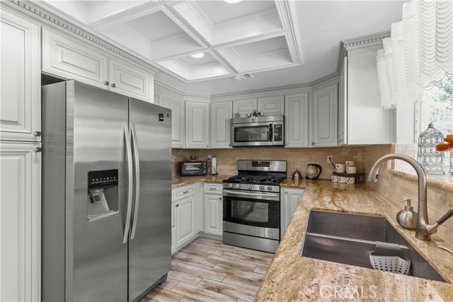 Detail Gallery Image 19 of 67 For 42962 Burlwood Dr, Lancaster,  CA 93536 - 4 Beds | 2/1 Baths