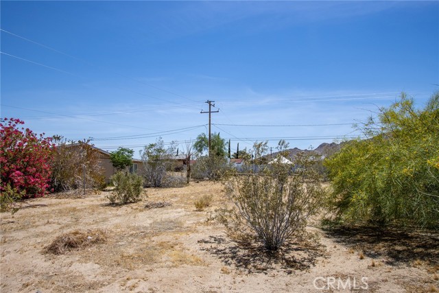 Detail Gallery Image 10 of 15 For 61929 Grand View Cir, Joshua Tree,  CA 92252 - – Beds | – Baths