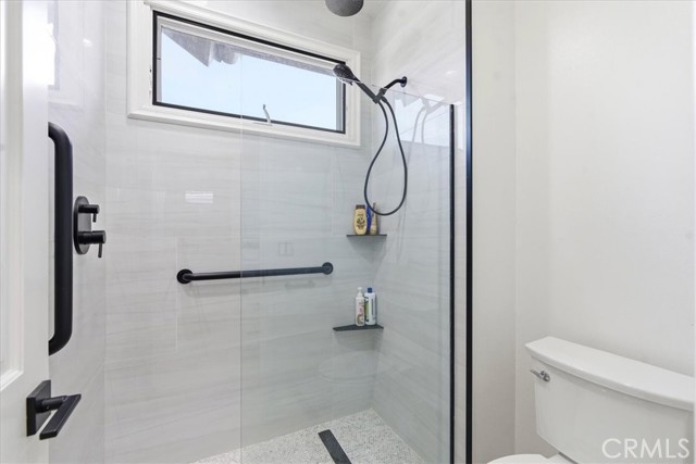 Detail Gallery Image 34 of 58 For 12831 Fairhaven Extention, Santa Ana,  CA 92705 - 4 Beds | 3/1 Baths