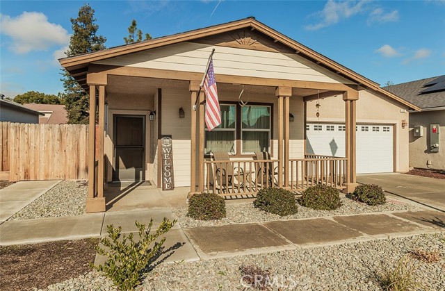 Detail Gallery Image 1 of 31 For 325 Birch Ln, Dinuba,  CA 93618 - 3 Beds | 2 Baths